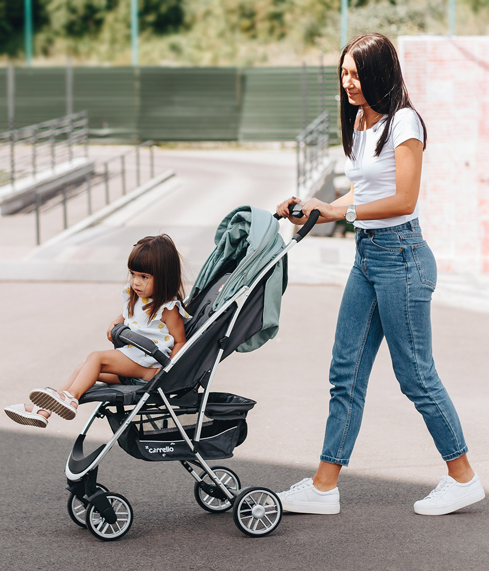 Stai bene, ragazzo! Sembrerebbe, cosa c'entra il passeggino?.. 1