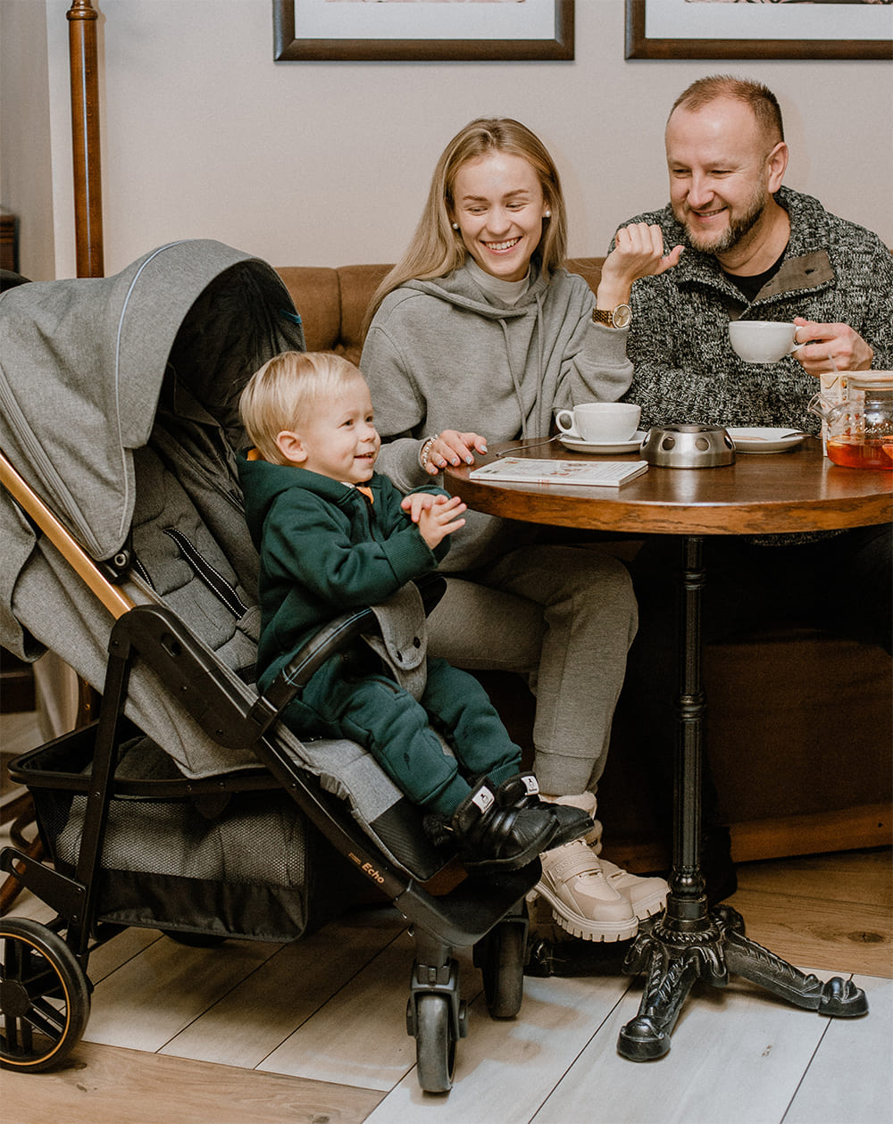 Come insegnare a un bambino a sedersi, gattonare e camminare. Top Secret 1