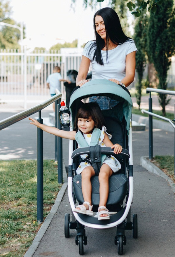 Stai bene, ragazzo! Sembrerebbe, cosa c'entra il passeggino?.. 11