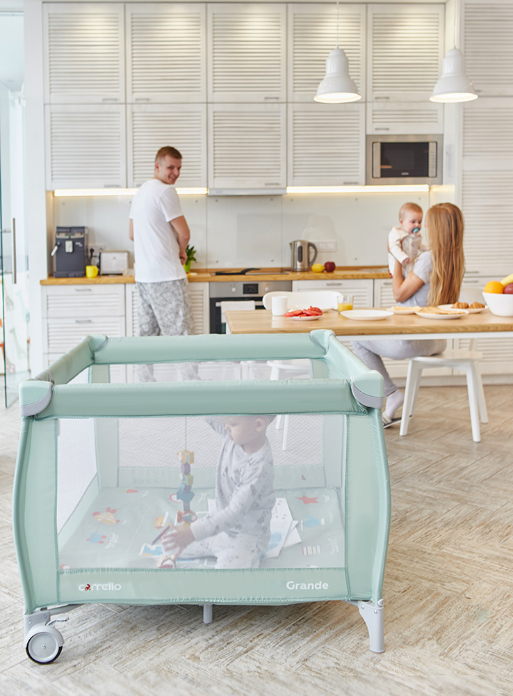 Come insegnare a un bambino a sedersi, gattonare e camminare. Top secret 6